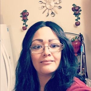 Meet your Posher, Rosy